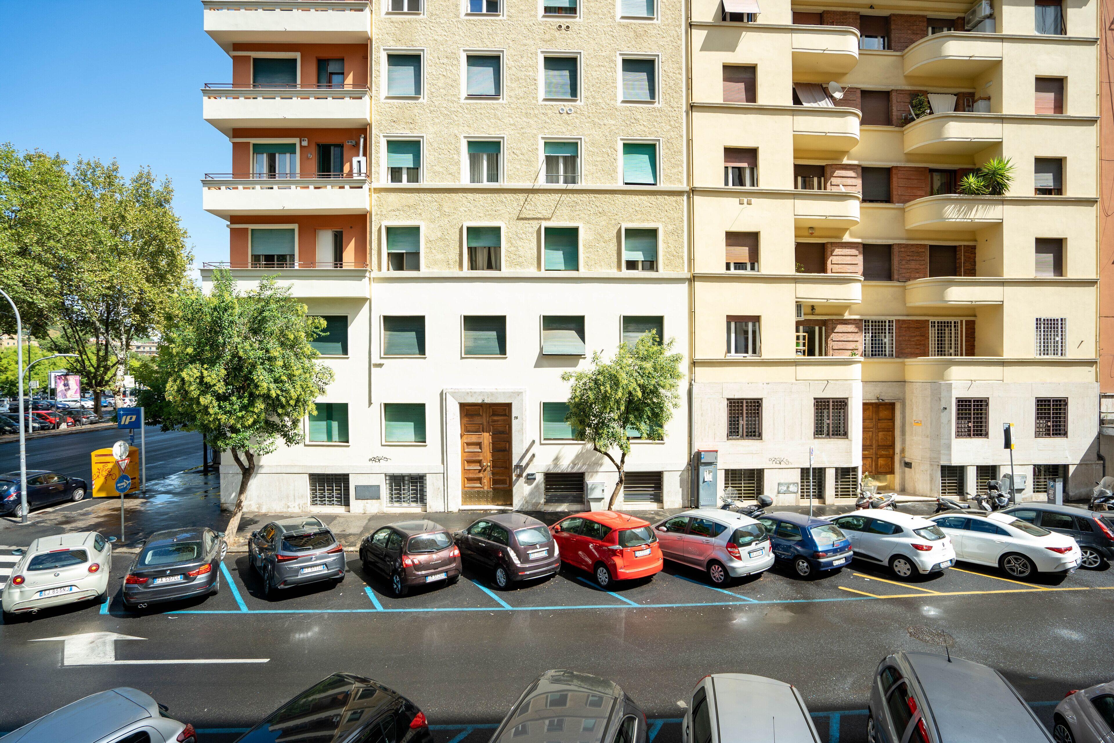 Capital Rooms — Photos 1